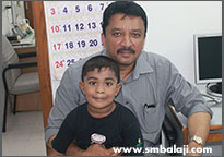 Tumor 16 The Child With Dr. S.m. Balaji After Dental Implant Surgery