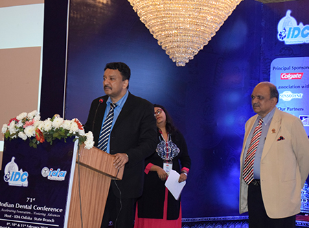 Dr. Balaji With Co-Moderator Dr. Suresh Meshram At The Start Of The Scientific Session