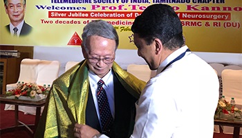 Prof S M Balaji Honouring Prof Tetsuo Kanno Honorary President World Federation Of Neurosurgical Societies