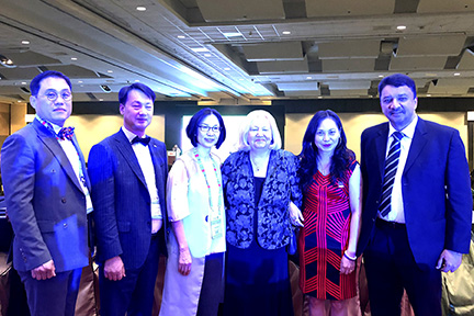 Prof Sm Balaji With Prof Kathryn Kell, President, Fdi And Others At The Conclusion Of The Conference