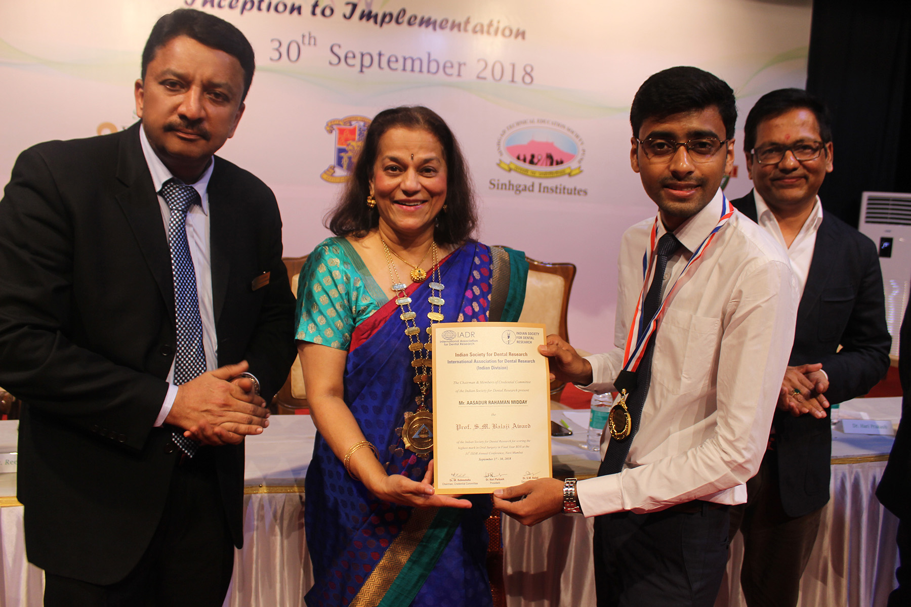 31st Indian Society for Dental Research - International Association for Dental Research Annual Conference, Mumbai 10 A Certificate Of Appreciation Presented To A Student Delegate