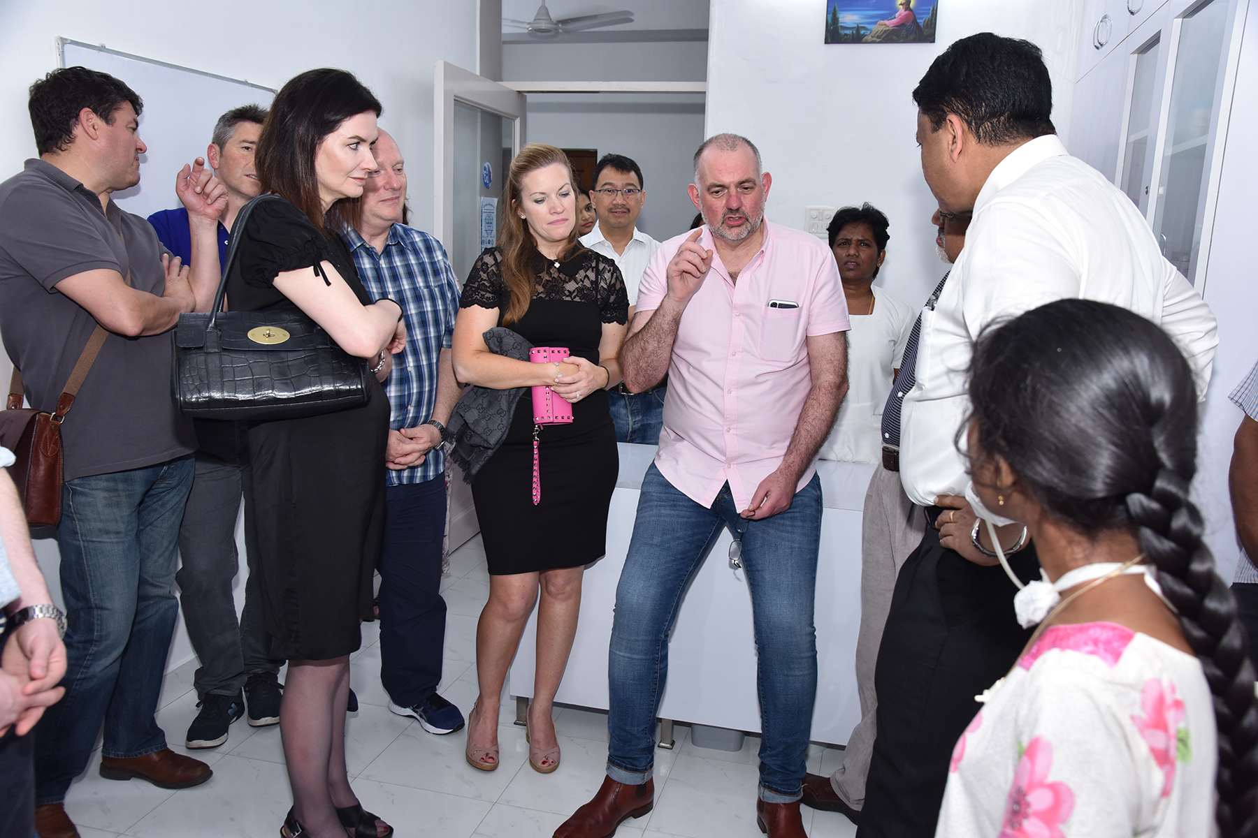 Visit of Dr Andrew Edwards, Dean-Elect, Faculty of Dentistry, Royal College of Surgeons, Glasgow 16 Qa Session Regarding Cases