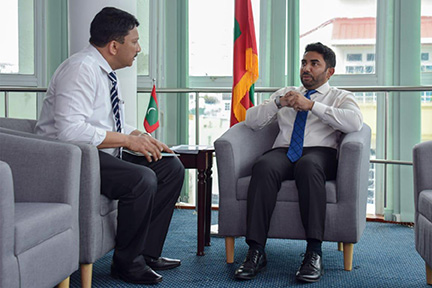 Honorable Health Minister of the Maldives, His Excellency Abdulla Ameen invited as Chief Guest 3 Dr Sm Balaji With The Health Minister Of Maldives